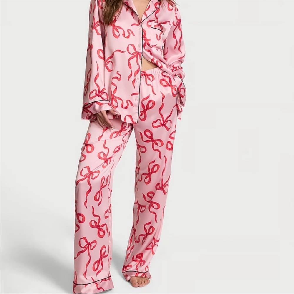 Victoria's Secret Pink and Red Pajama Set